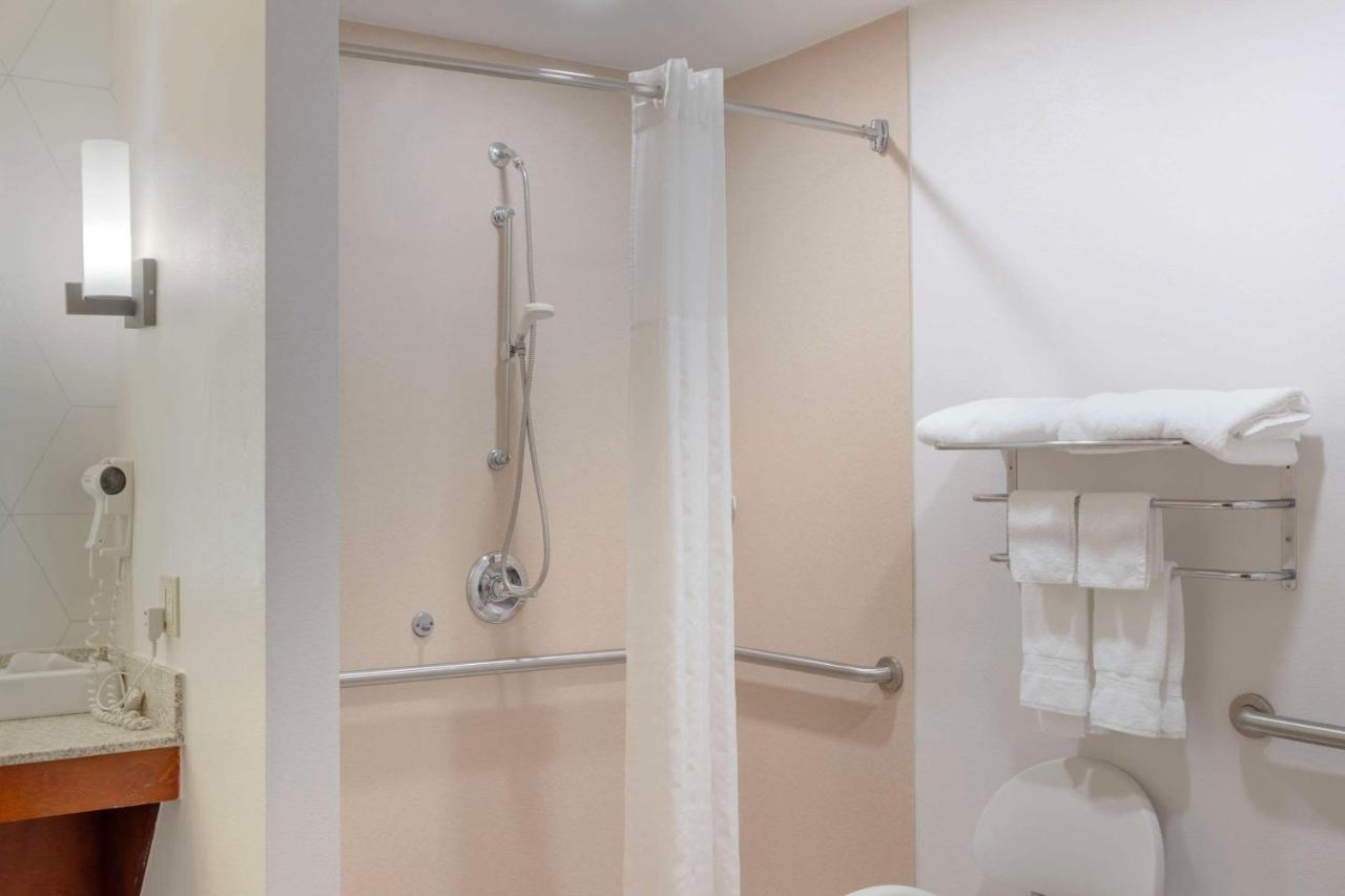 King Suite with Roll-in-Shower - Accessible/Non-Smoking at Comfort Suites Bloomsburg