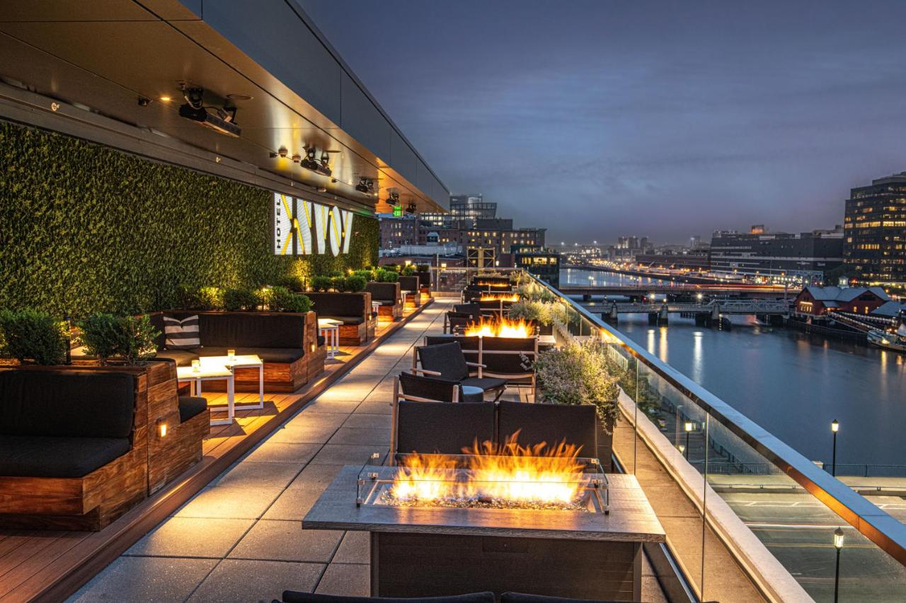 | The Envoy Hotel, Autograph Collection