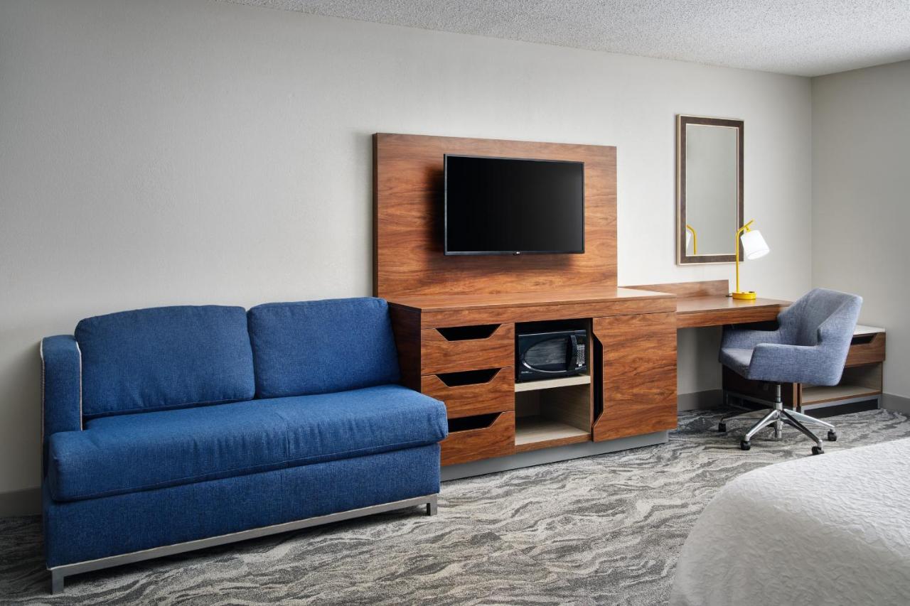 King Room with Spa Bath - Non-Smoking at Hampton Inn Melbourne-Viera
