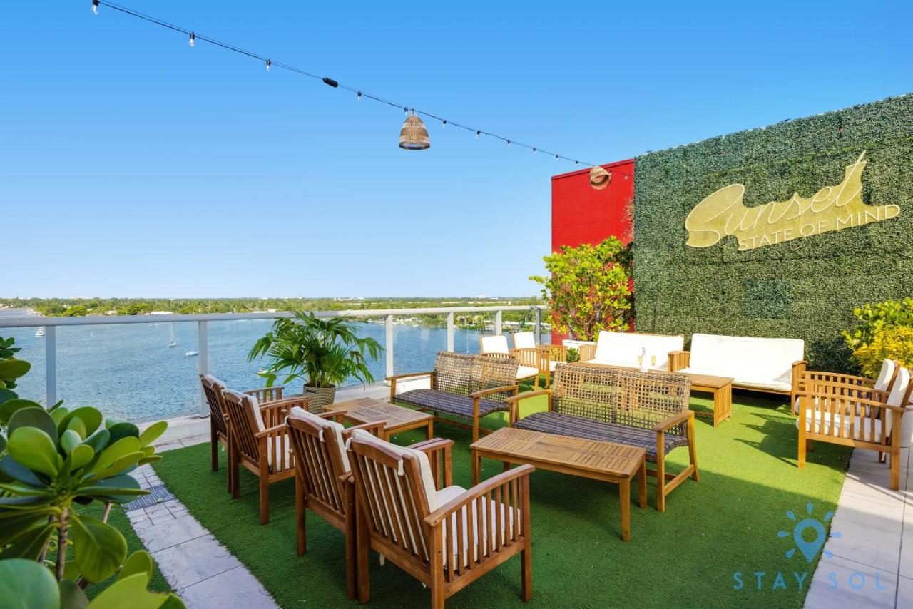 | Coolest Apartment Rooftop Pool Hot Tub