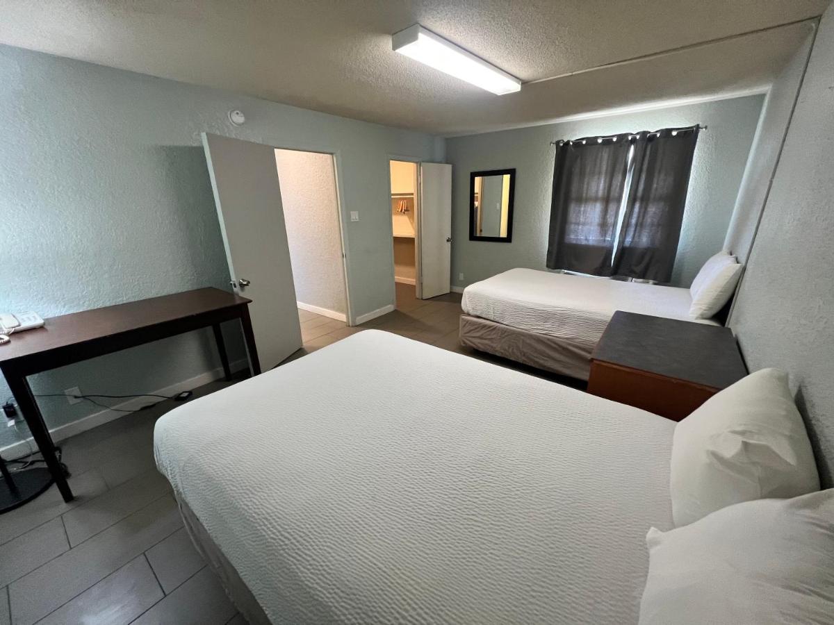 2 Queen Beds, Suite, Non-Smoking at Sulphur Extended Stay