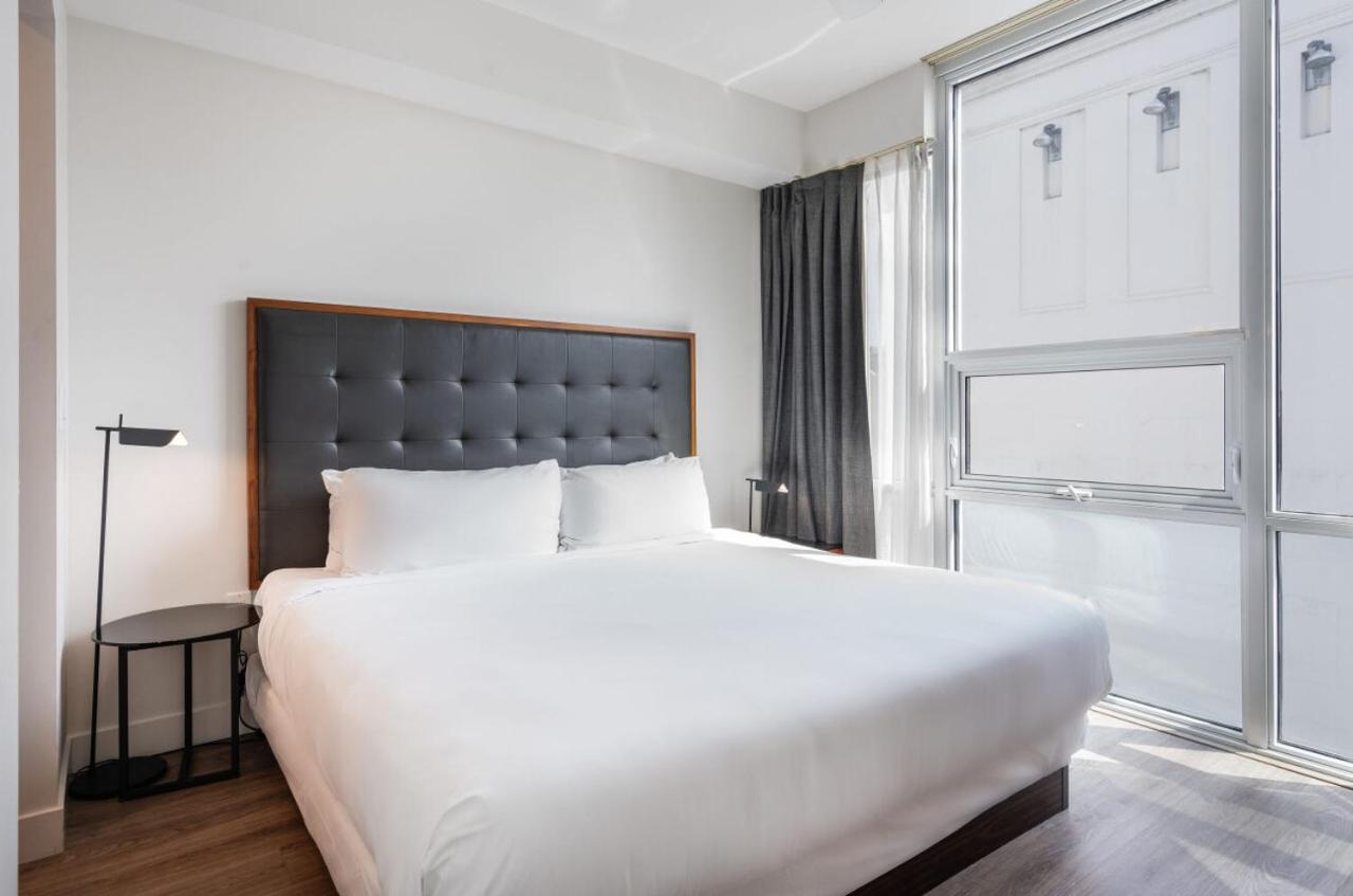 Three Bedroom Sky Suite at Level Los Angeles Downtown - South Olive