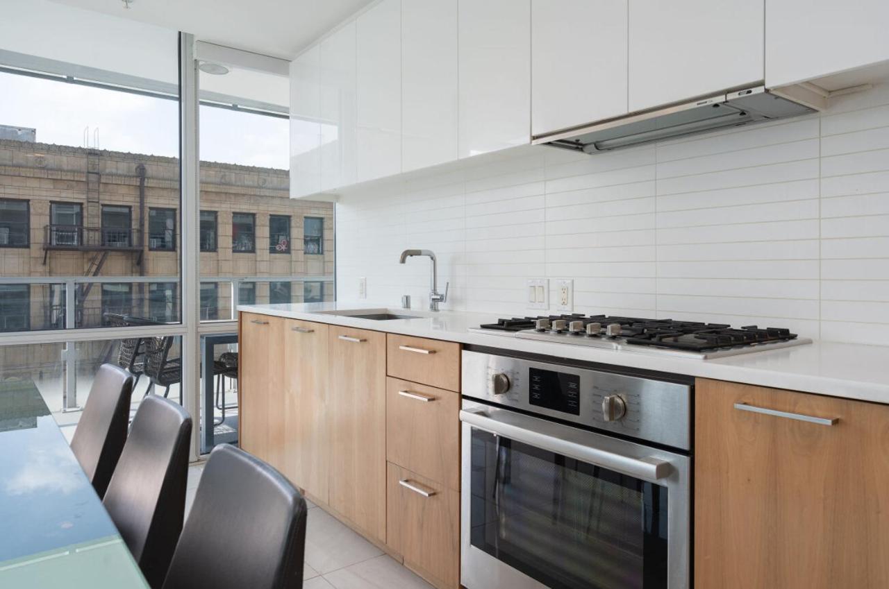 Three Bedroom Sky Suite at Level Los Angeles Downtown - South Olive