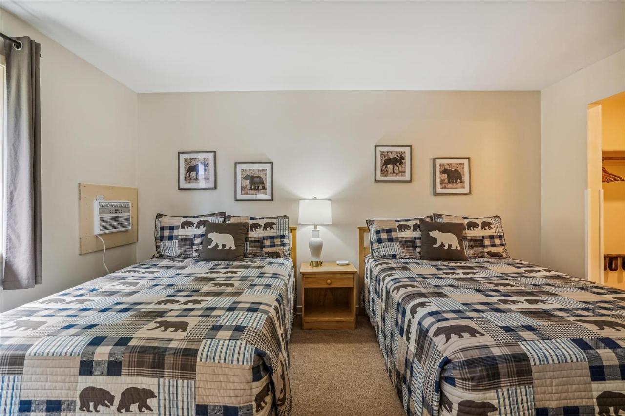 | Cedarbrook Hotel Room w/2 Doubles 218