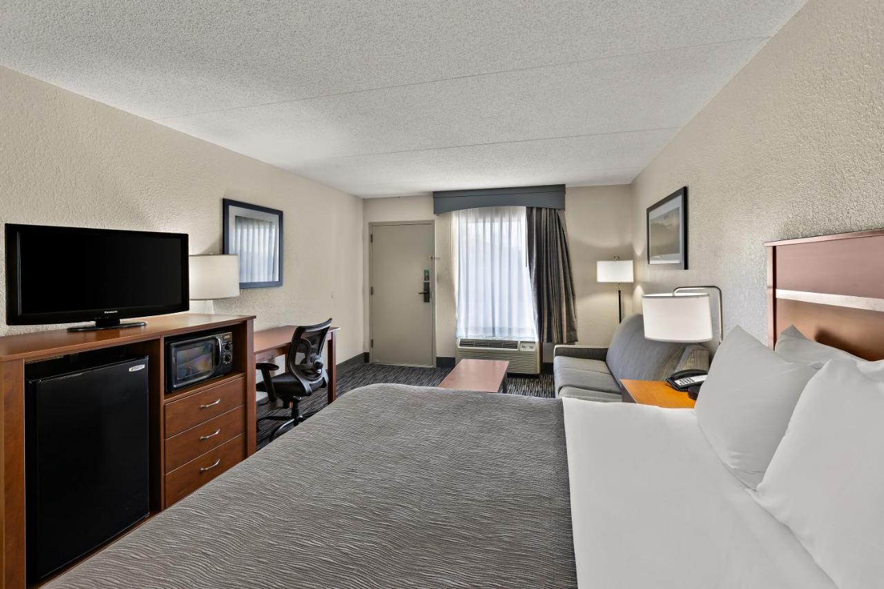  | Quality Inn Dandridge