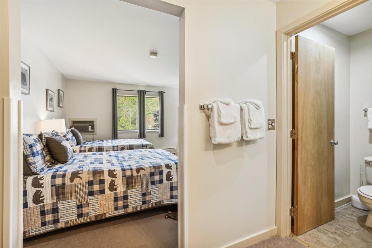 | Cedarbrook Hotel Room 2 Doubles 119