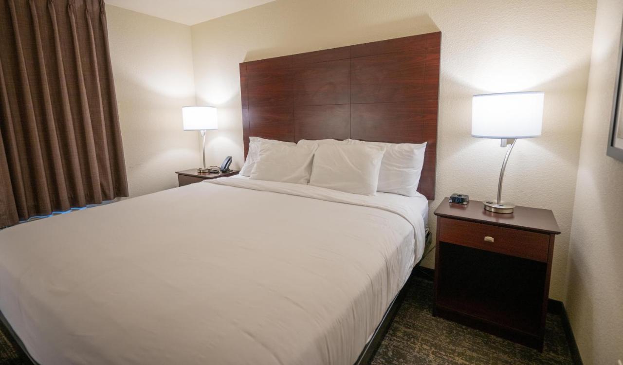 King Room - Disability Access at Cobblestone Hotel & Suites - Lamar