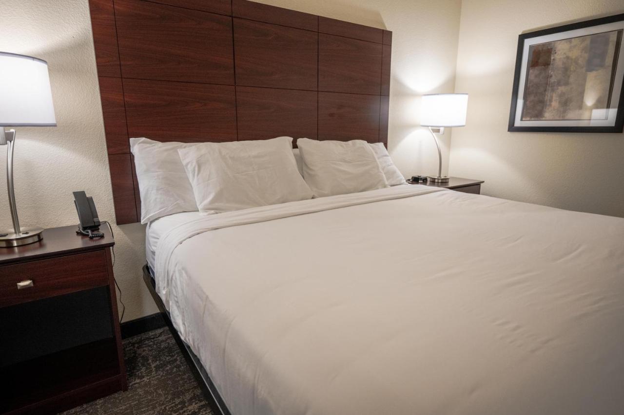 King Room - Disability Access at Cobblestone Hotel & Suites - Lamar