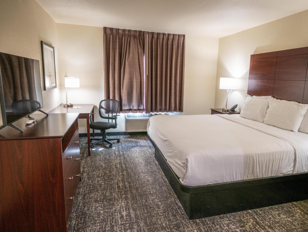 King Room - Disability Access at Cobblestone Hotel & Suites - Lamar