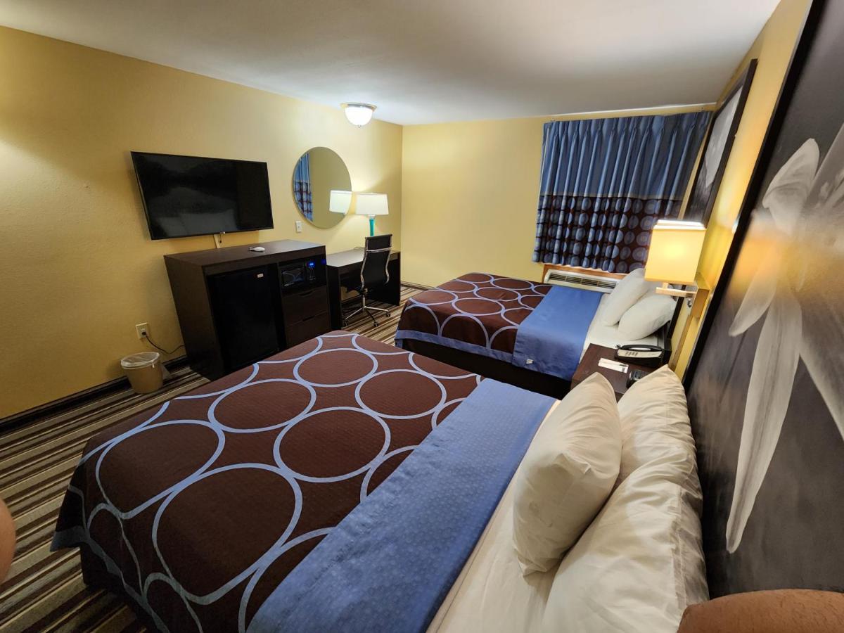 Queen Room with Two Queen Beds - Smoking at Super 8 by Wyndham Pine Bluff