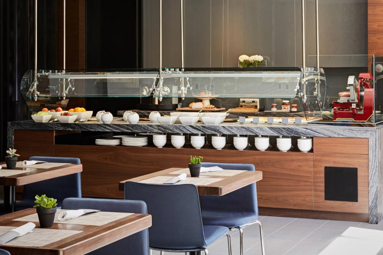 | AC Hotel Phoenix Tempe/Downtown