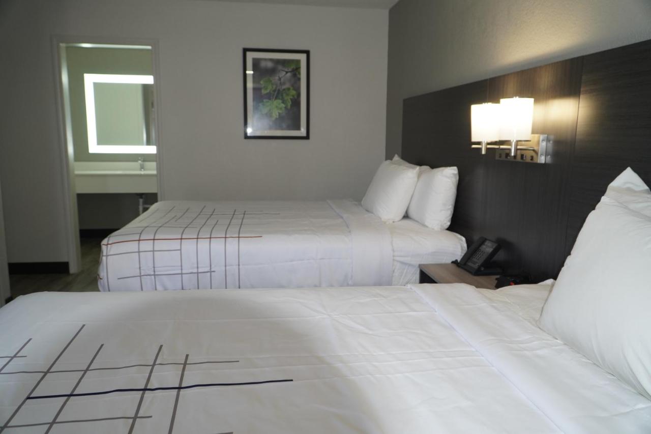 Double Room with Two Double Beds - Non-Smoking at La Quinta Inn by Wyndham Dallas Uptown
