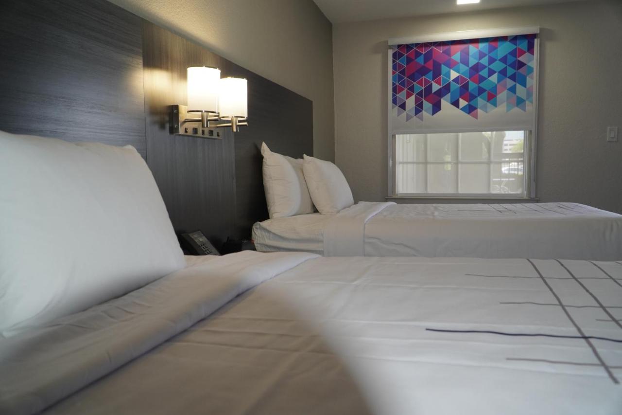 | La Quinta Inn by Wyndham Dallas Uptown