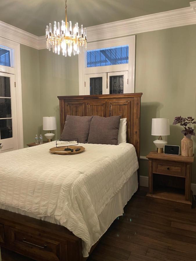 | Serenity in the Marigny Bed, Breakfast & Spa