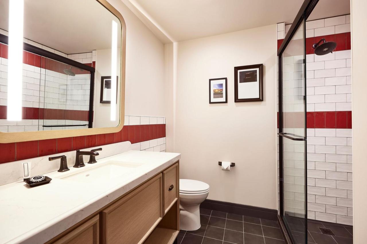 Queen Room with Two Queen Beds - Hearing Accessible at The Scarlet, Lincoln, a Tribute Portfolio Hotel