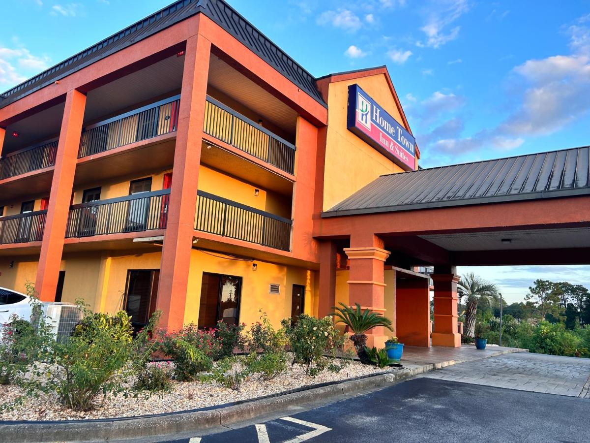 | Home Town Inn & Suites