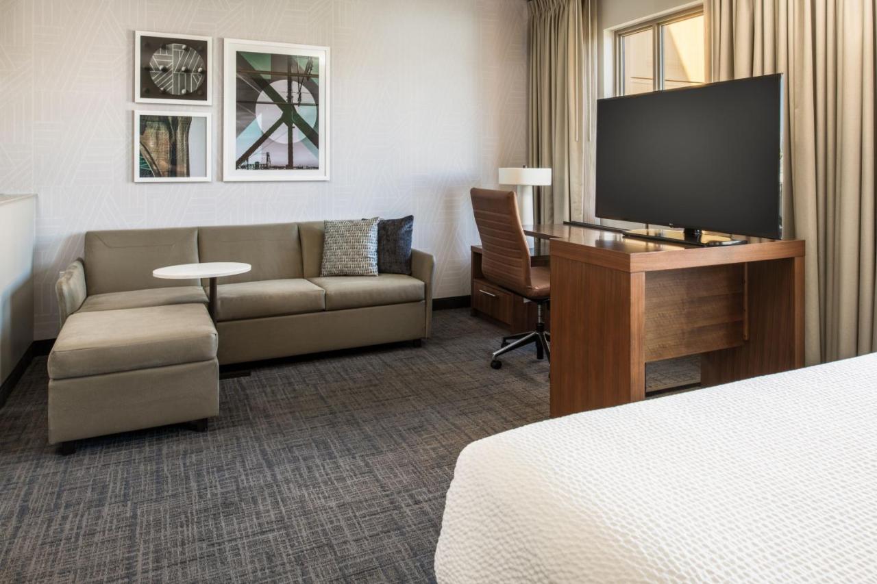 Studio, 2 Queen, Sofa bed at Residence Inn Portland Downtown/Pearl District