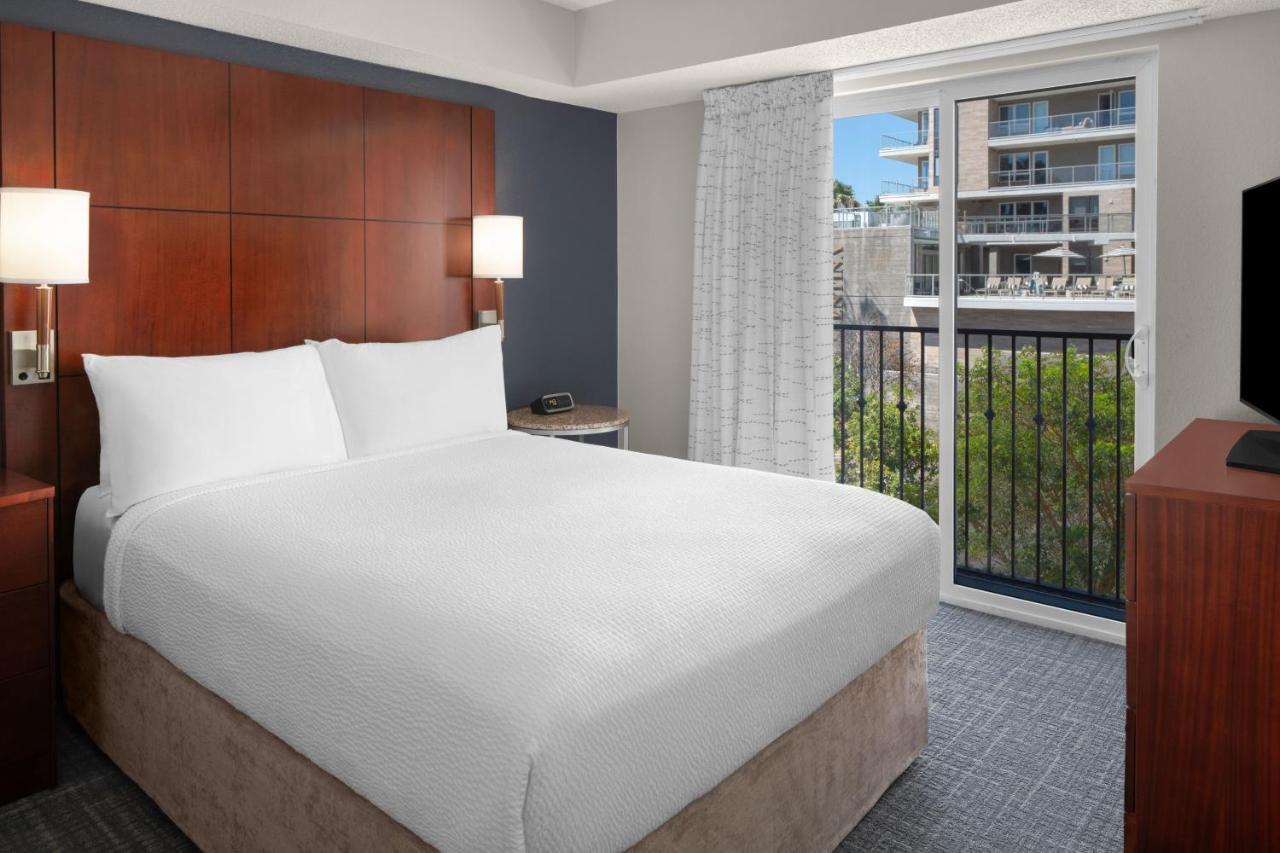 Two-Bedroom Suite at Residence Inn by Marriott San Diego Downtown