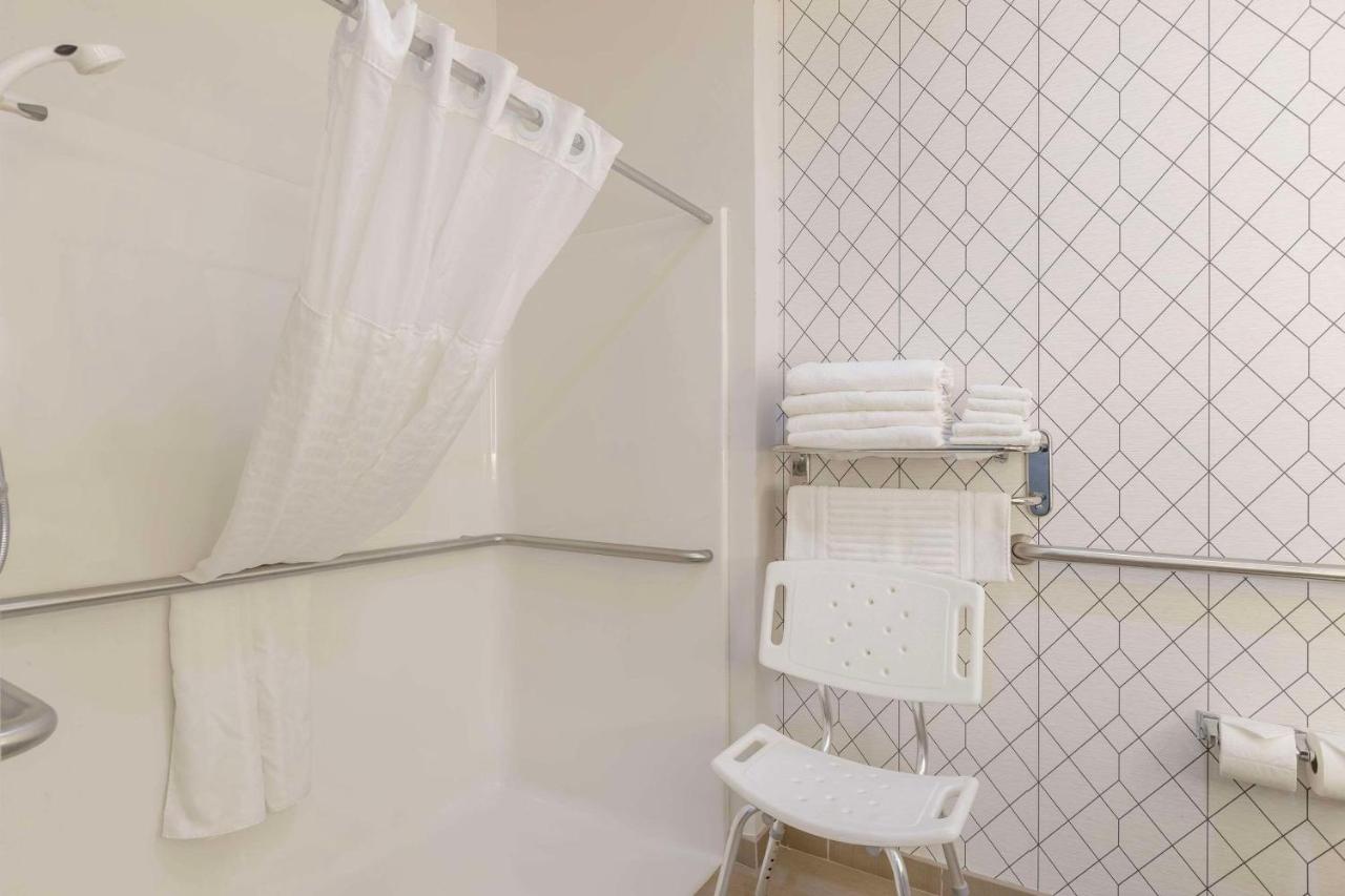 Queen Room with Two Queen Beds and Roll-In Shower - Accessible/Non-Smoking at Comfort Inn & Suites Davenport - Quad Cities