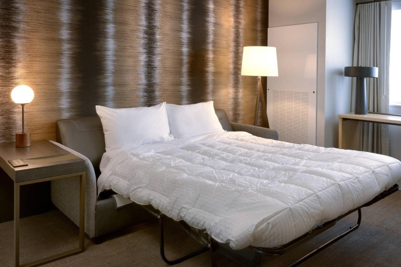 Studio, 1 King, Sofa bed at Residence Inn by Marriott Phoenix West/Avondale