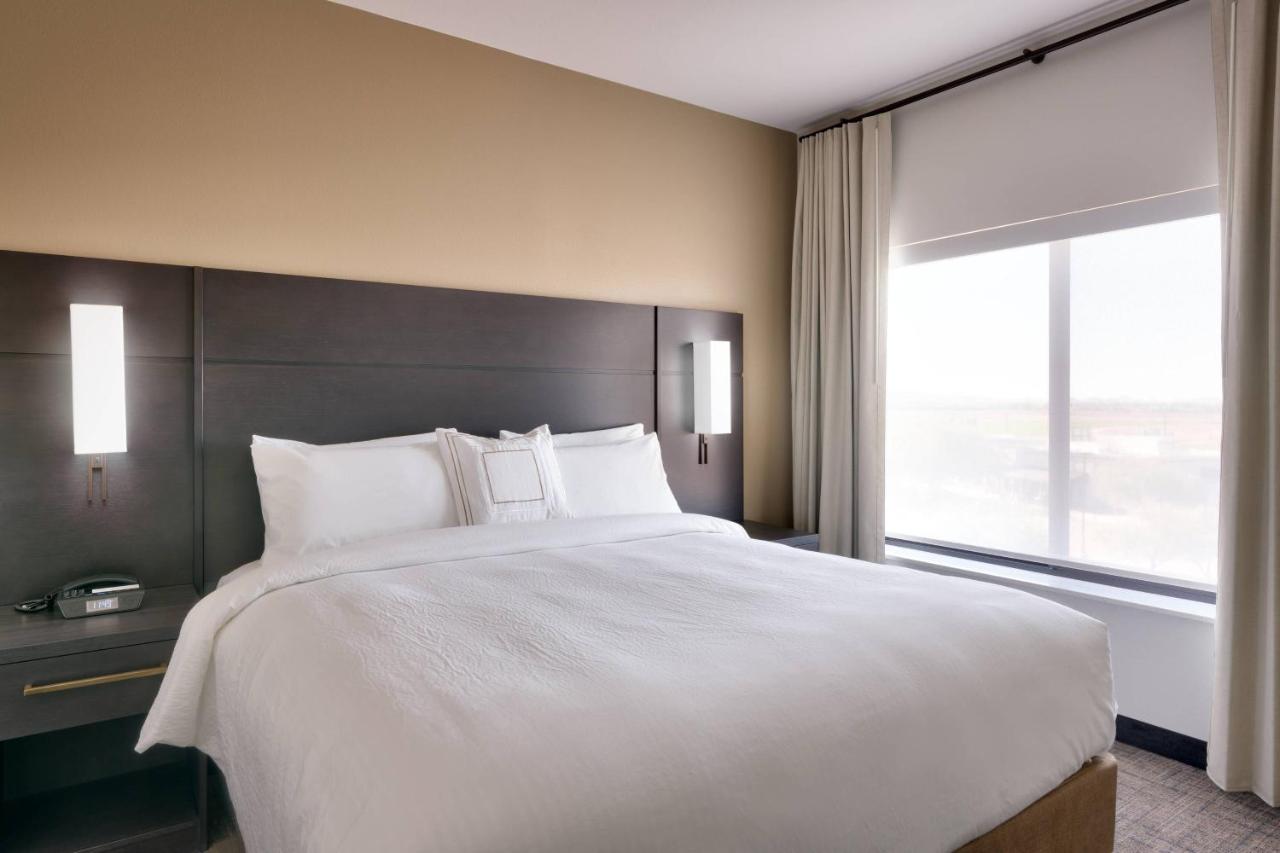 One-Bedroom King Suite with Sofa Bed - Hearing Accessible at Residence Inn by Marriott Phoenix West/Avondale