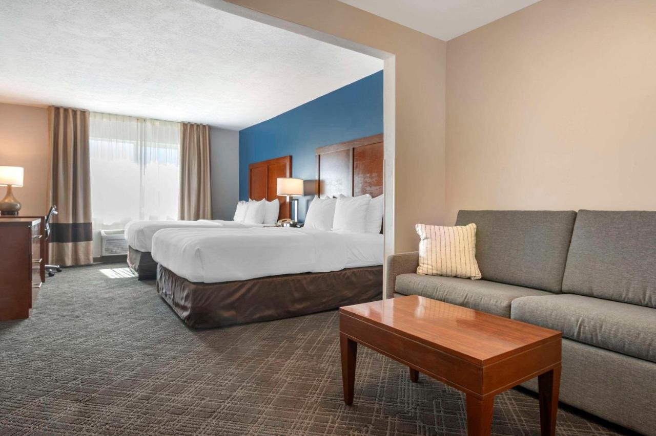 Queen Room with Two Queen Beds - Non-Smoking at Comfort Inn & Suites Beaver - Interstate 15 North