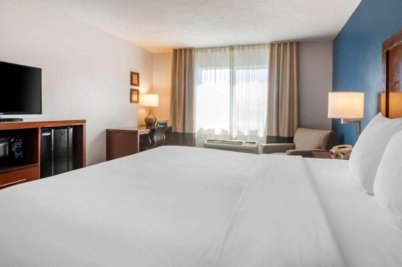 King Room - Non Smoking/Pet Friendly at Comfort Inn & Suites Beaver - Interstate 15 North