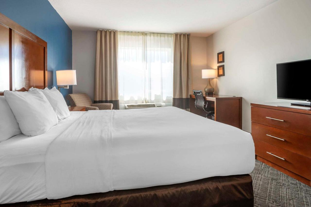 King Suite - Non-Smoking at Comfort Inn & Suites Beaver - Interstate 15 North