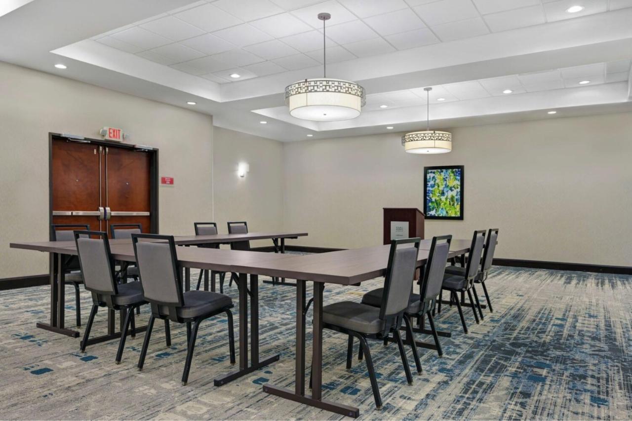| Four Points by Sheraton Birmingham Homewood