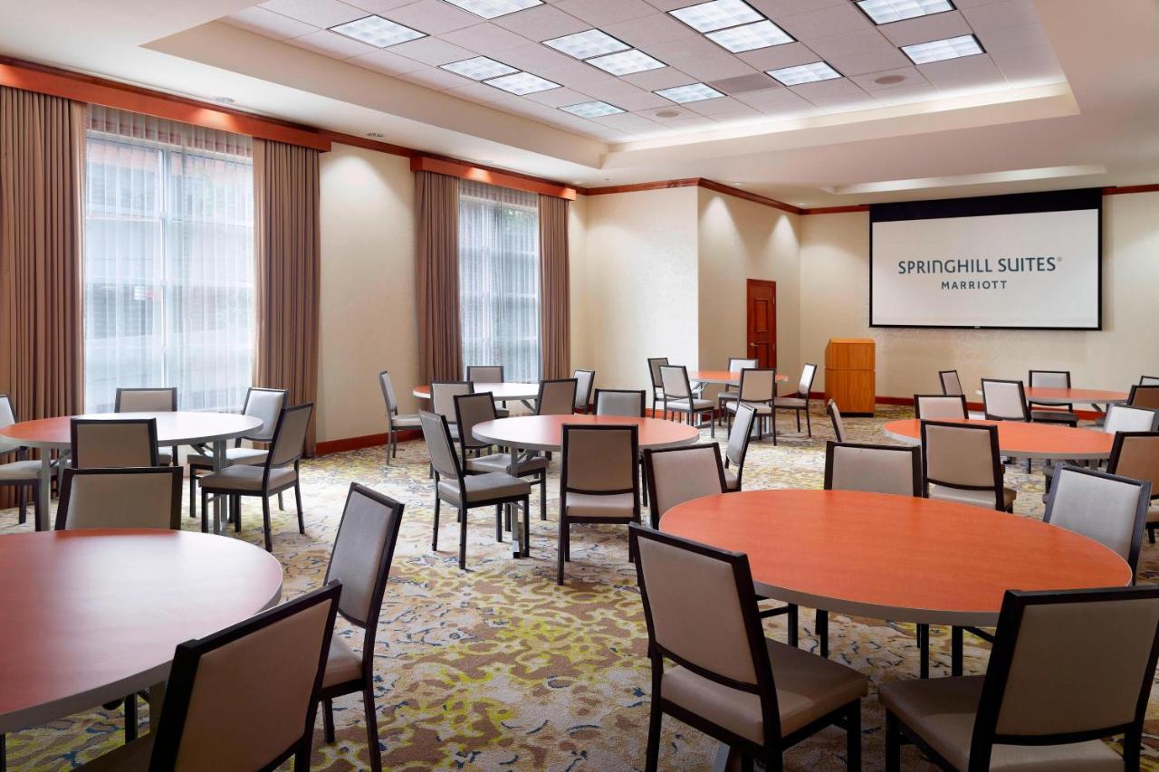 | SpringHill Suites by Marriott Atlanta Buckhead