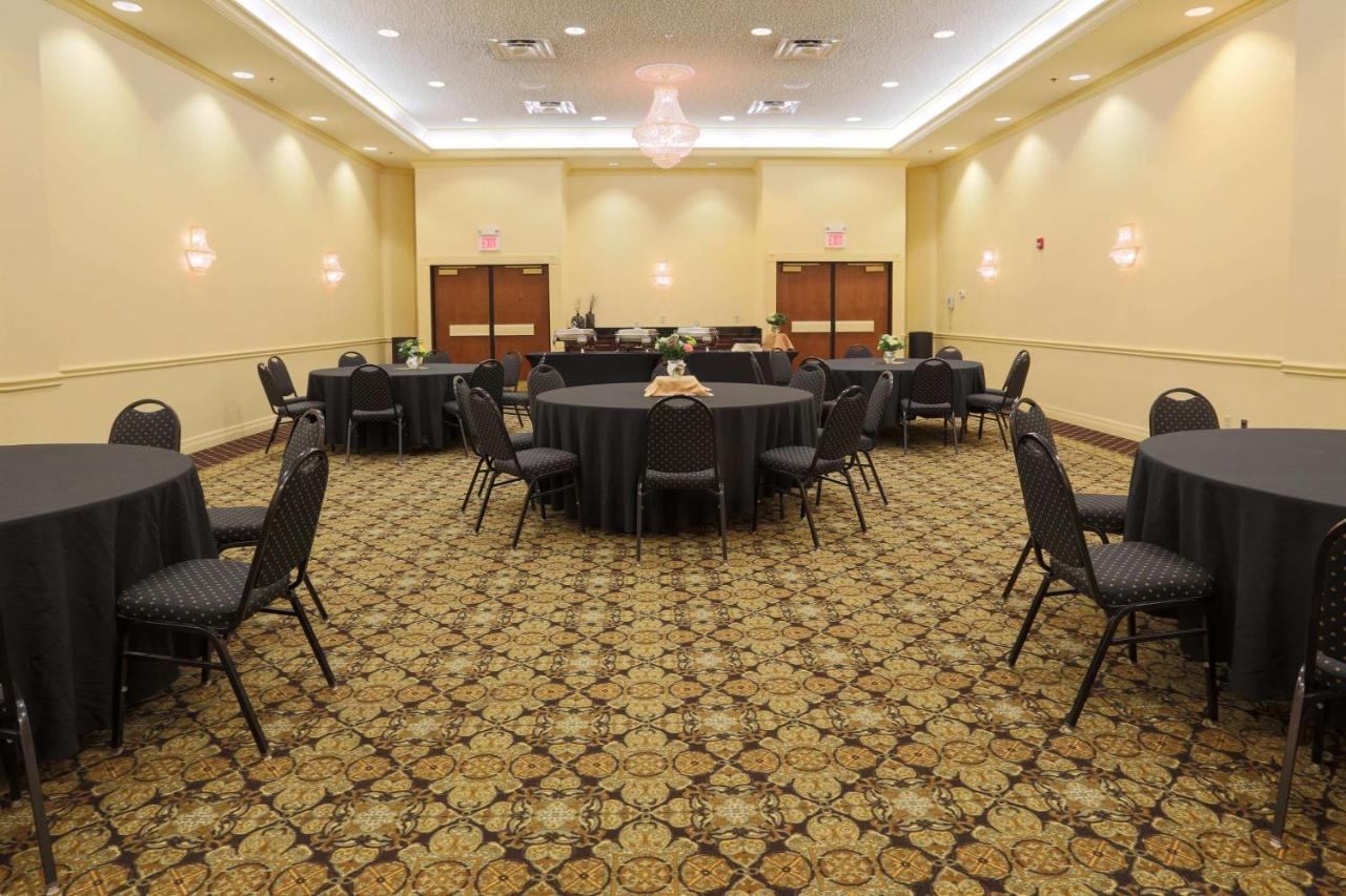  | Drury Inn & Suites St. Louis Convention Center
