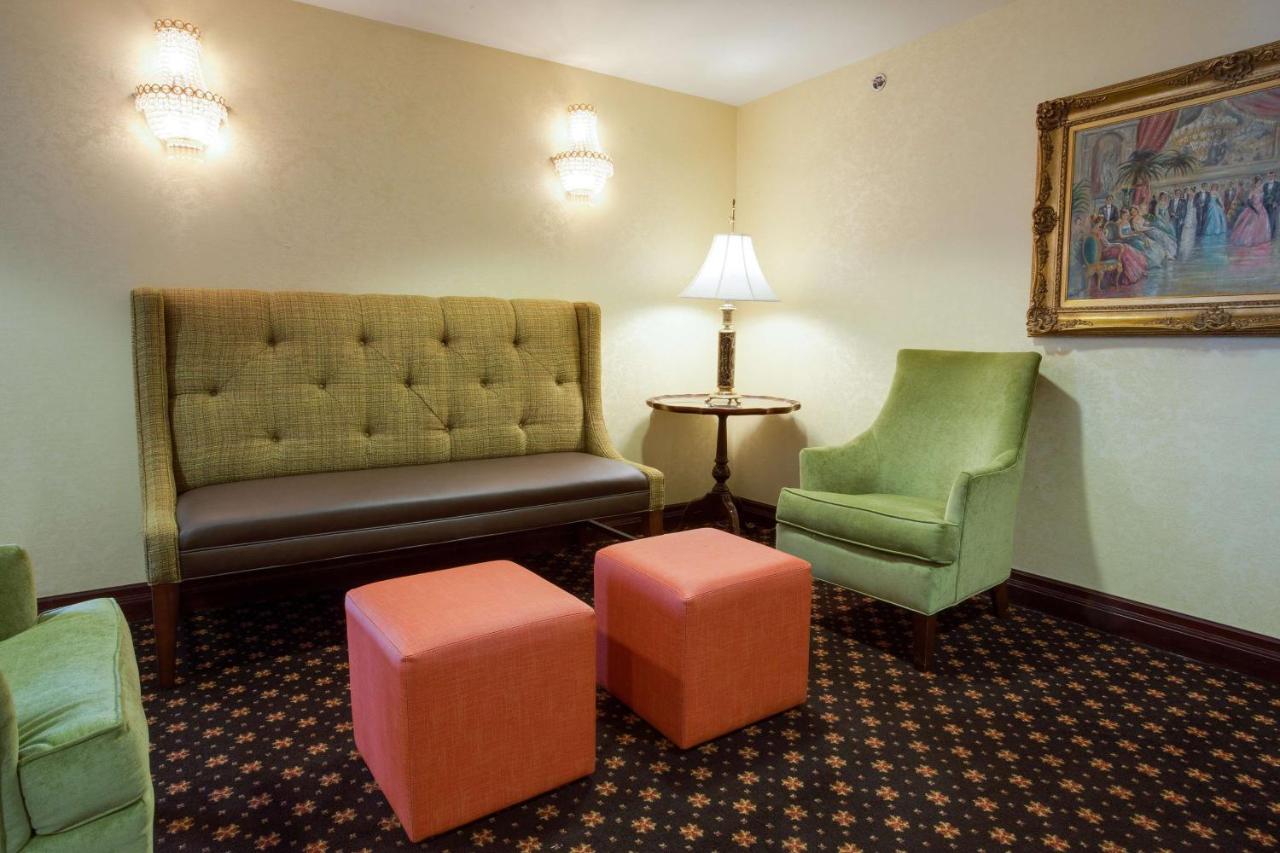  | Drury Inn & Suites St. Louis Convention Center
