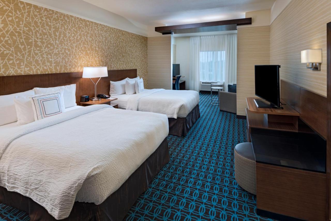 | Fairfield Inn & Suites by Marriott Dublin
