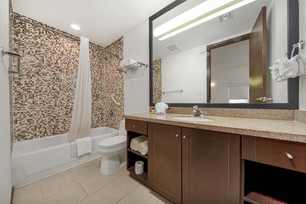 Apartment with Sea View at Peninsula Island Resort & Spa - Beach Front Property at South Padre Island