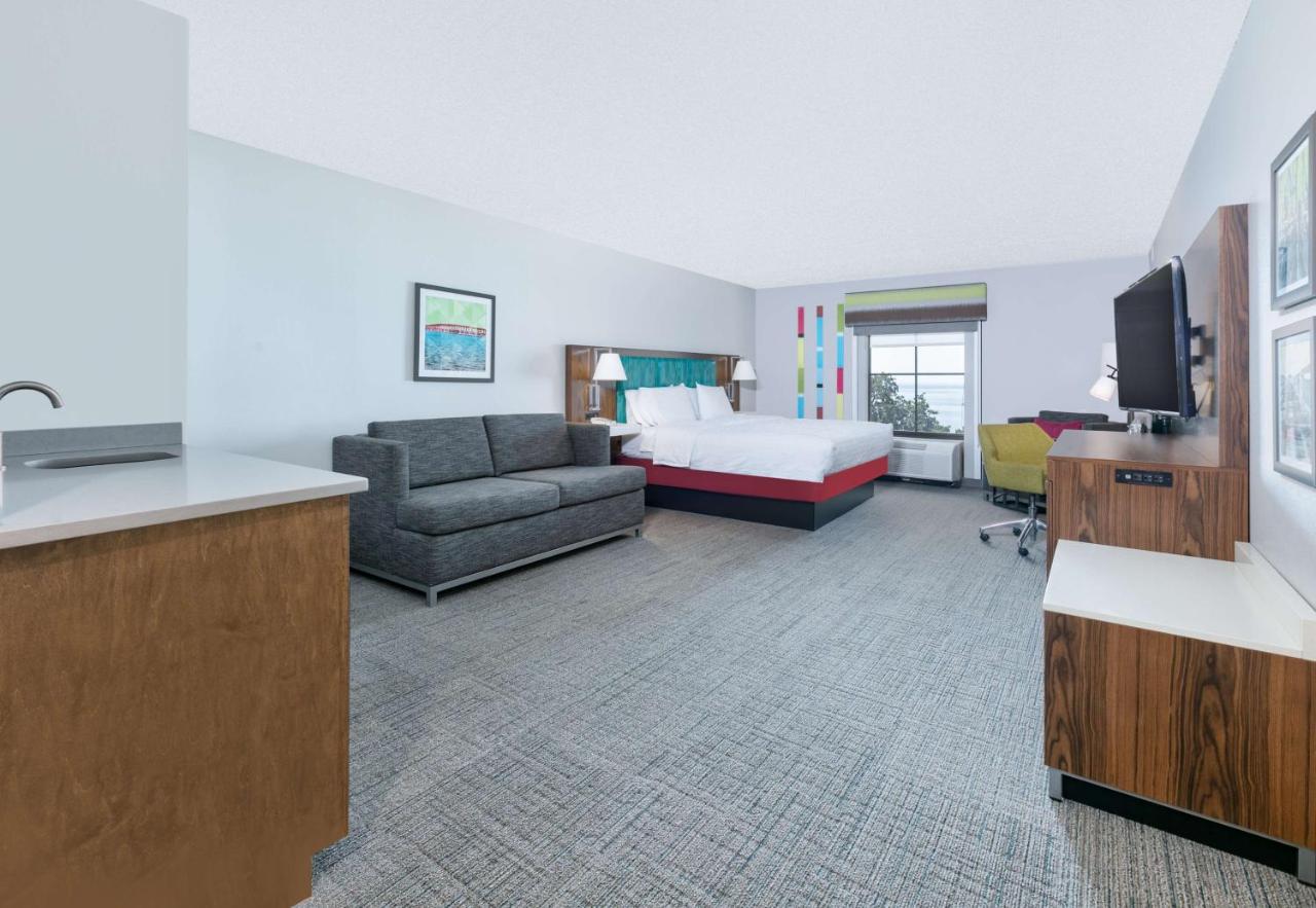 King Room - Disability Access at Hampton Inn Biloxi