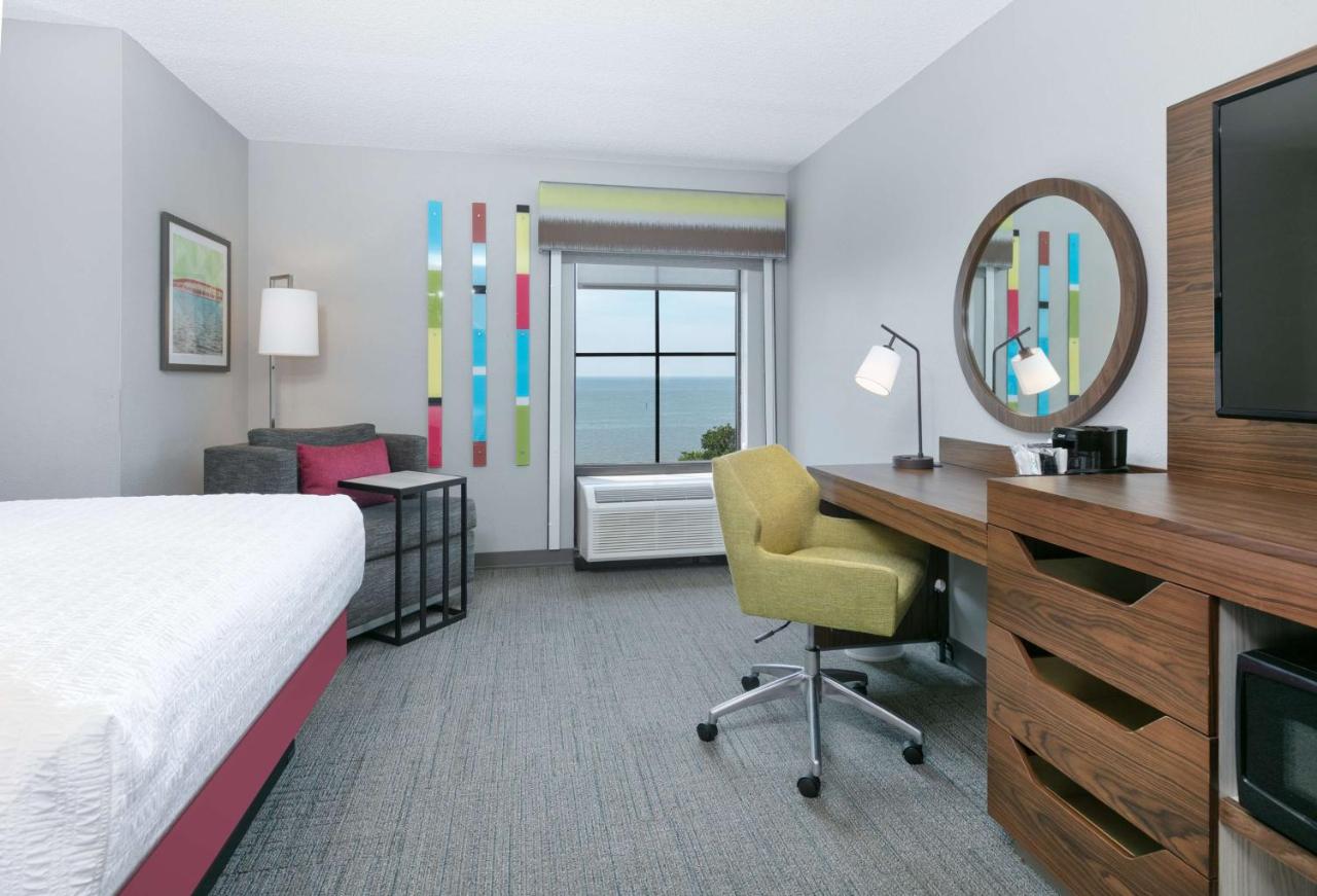 Beachfront Queen Room with Two Queen Beds at Hampton Inn Biloxi