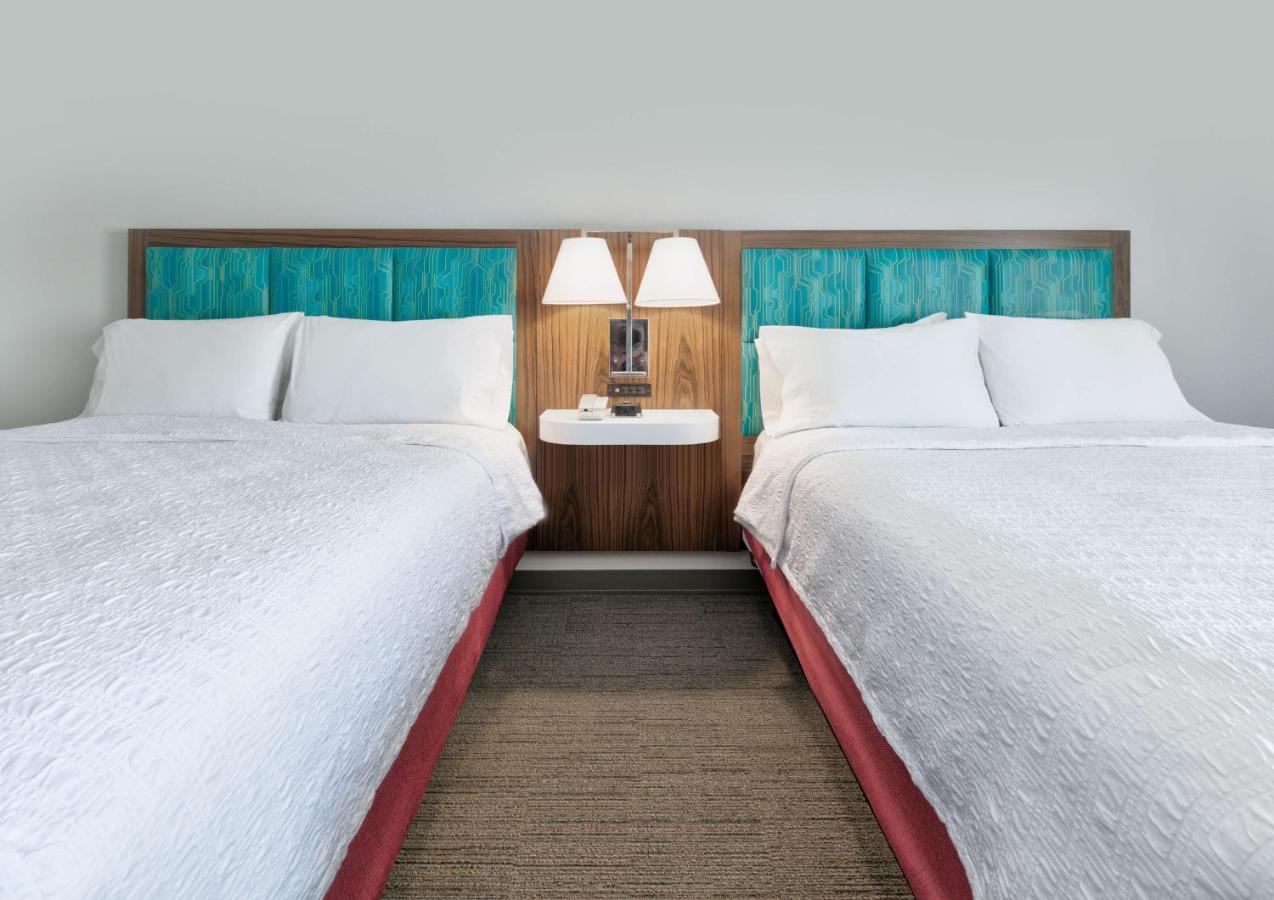 Queen Room with Two Queen Beds - Non-Smoking at Hampton Inn Biloxi