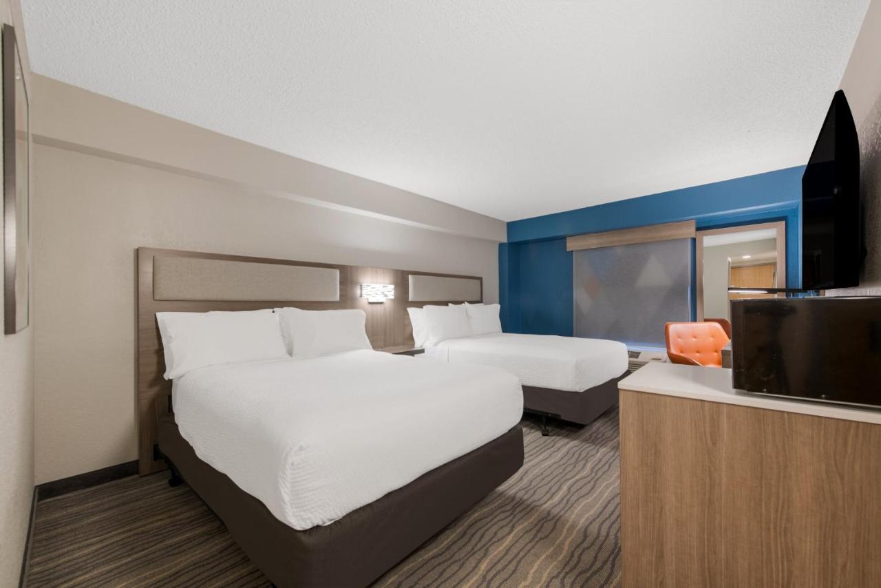  | Holiday Inn Express Hotels- Hampton, an IHG Hotel