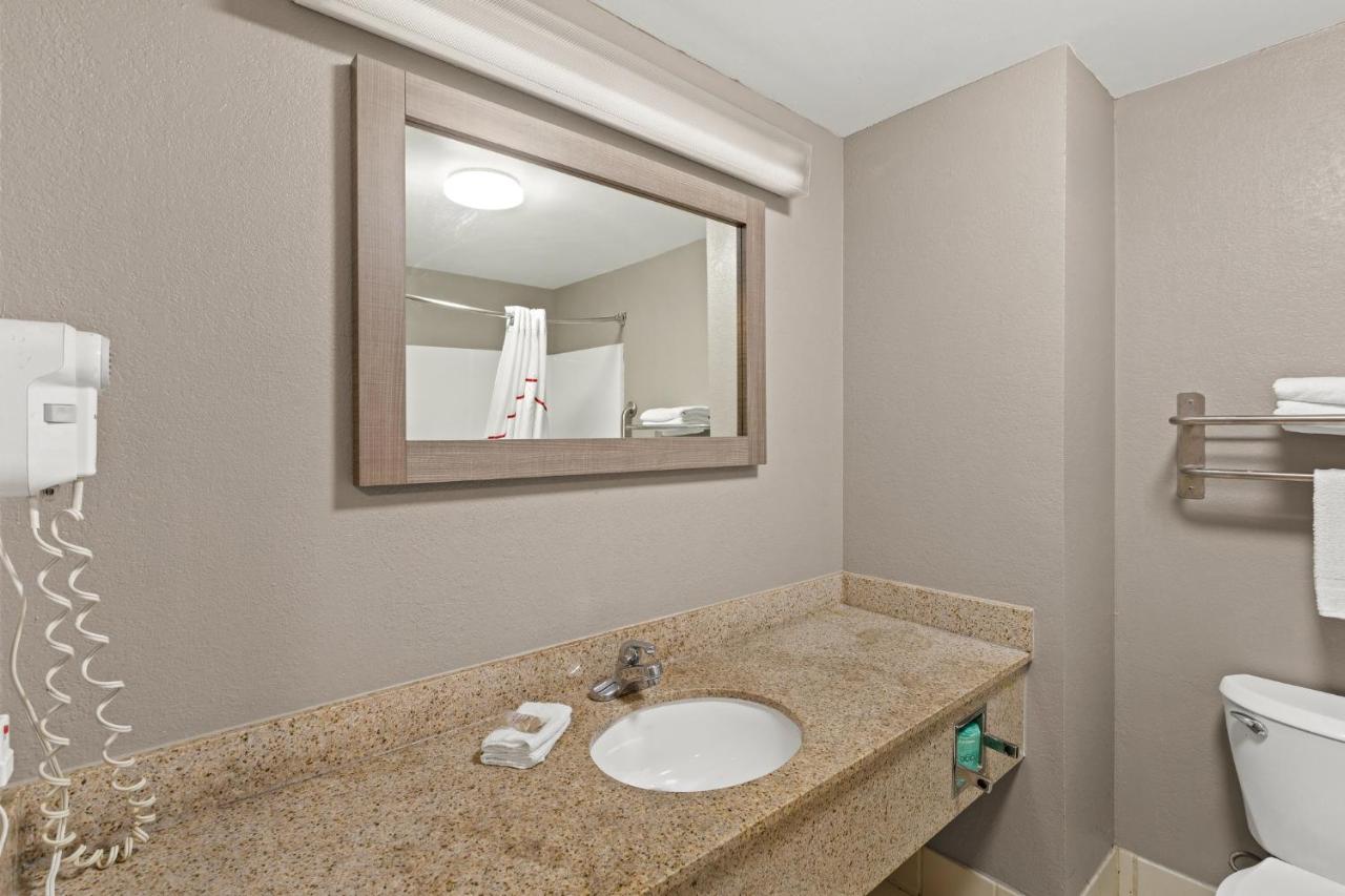 Deluxe Room with Two Double Beds Non-Smoking at Red Roof Inn & Suites Newnan