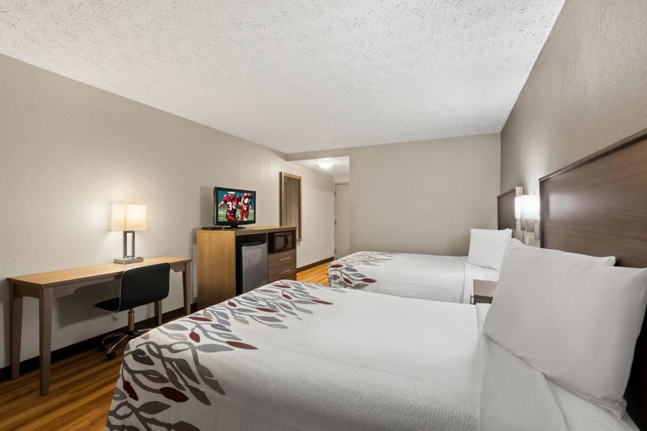 Deluxe Room with Two Double Beds Non-Smoking at Red Roof Inn & Suites Newnan