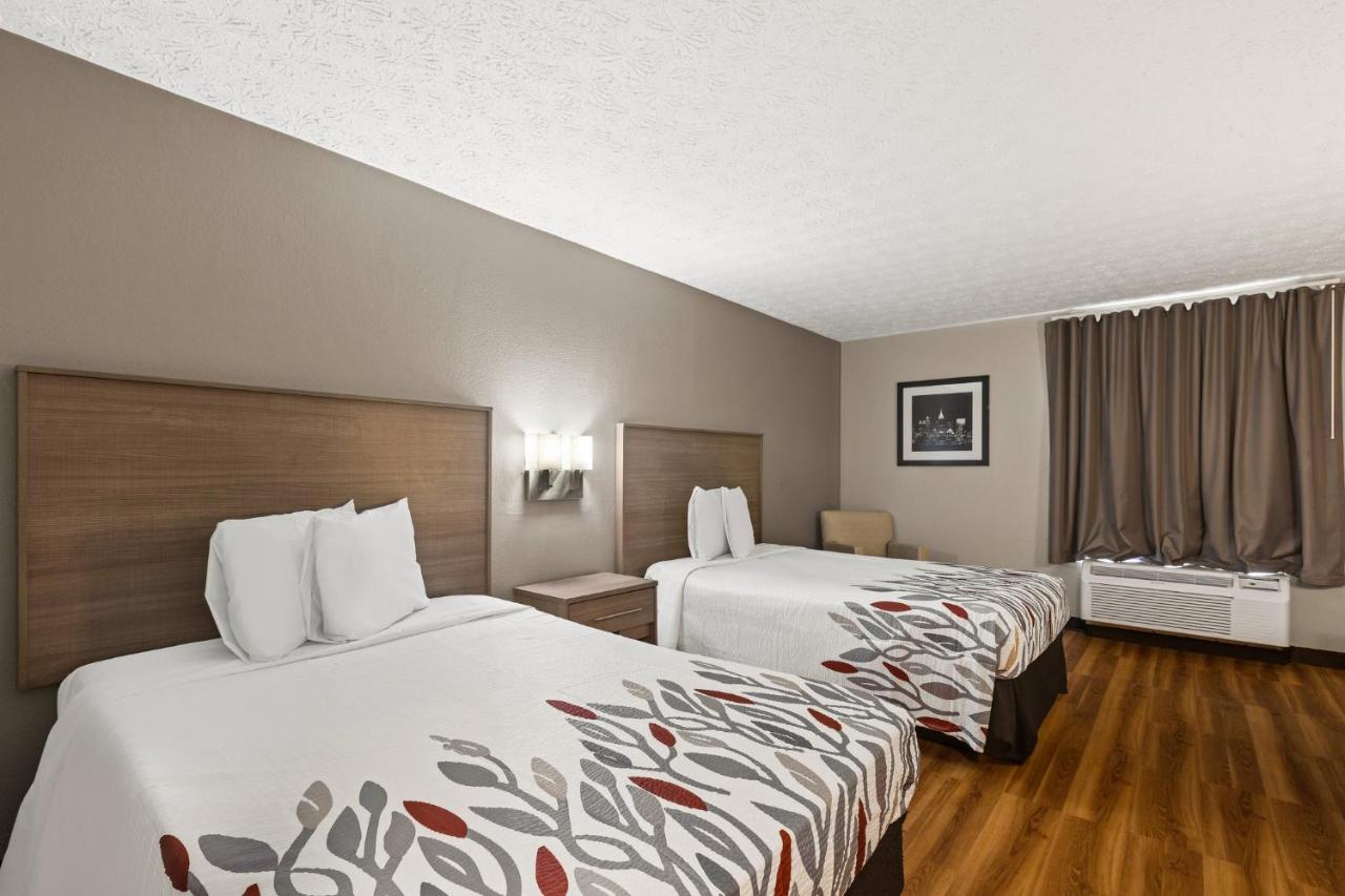 Deluxe Room with Two Double Beds Non-Smoking at Red Roof Inn & Suites Newnan