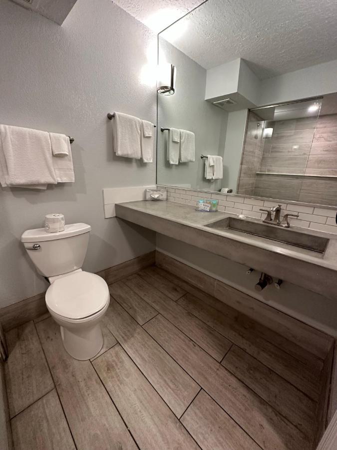 | Tahitian Inn Boutique Hotel Tampa