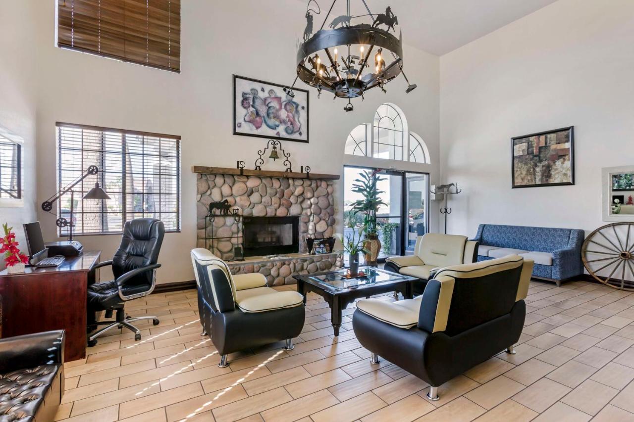 | Best Western Superstition Springs Inn
