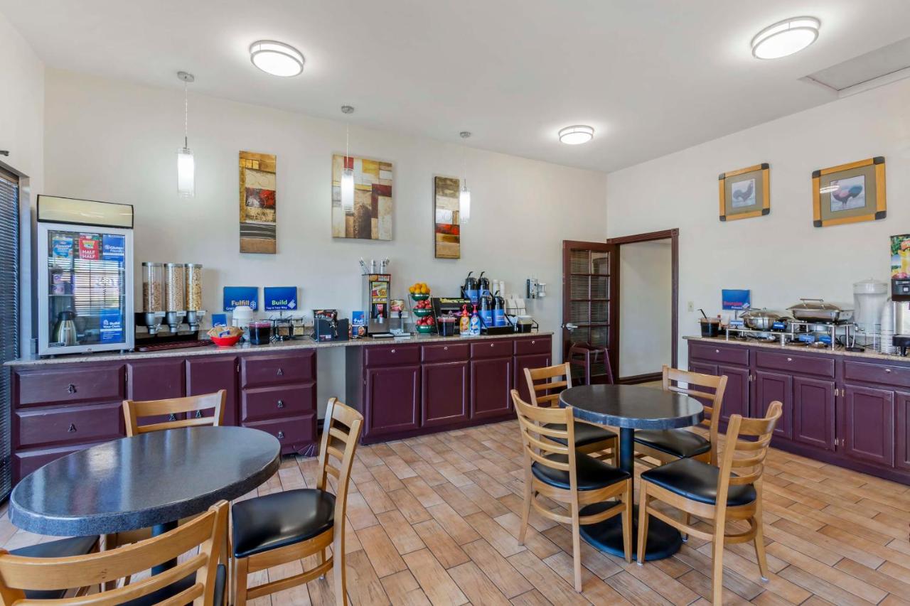 | Best Western Superstition Springs Inn