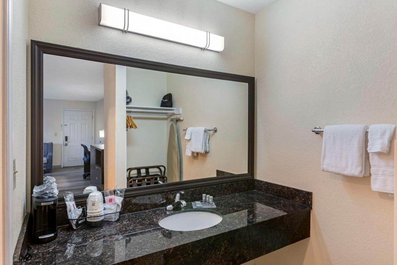 | Best Western Superstition Springs Inn