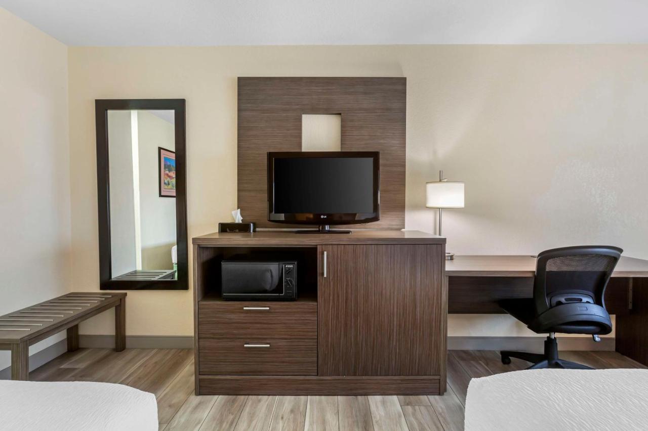 | Best Western Superstition Springs Inn