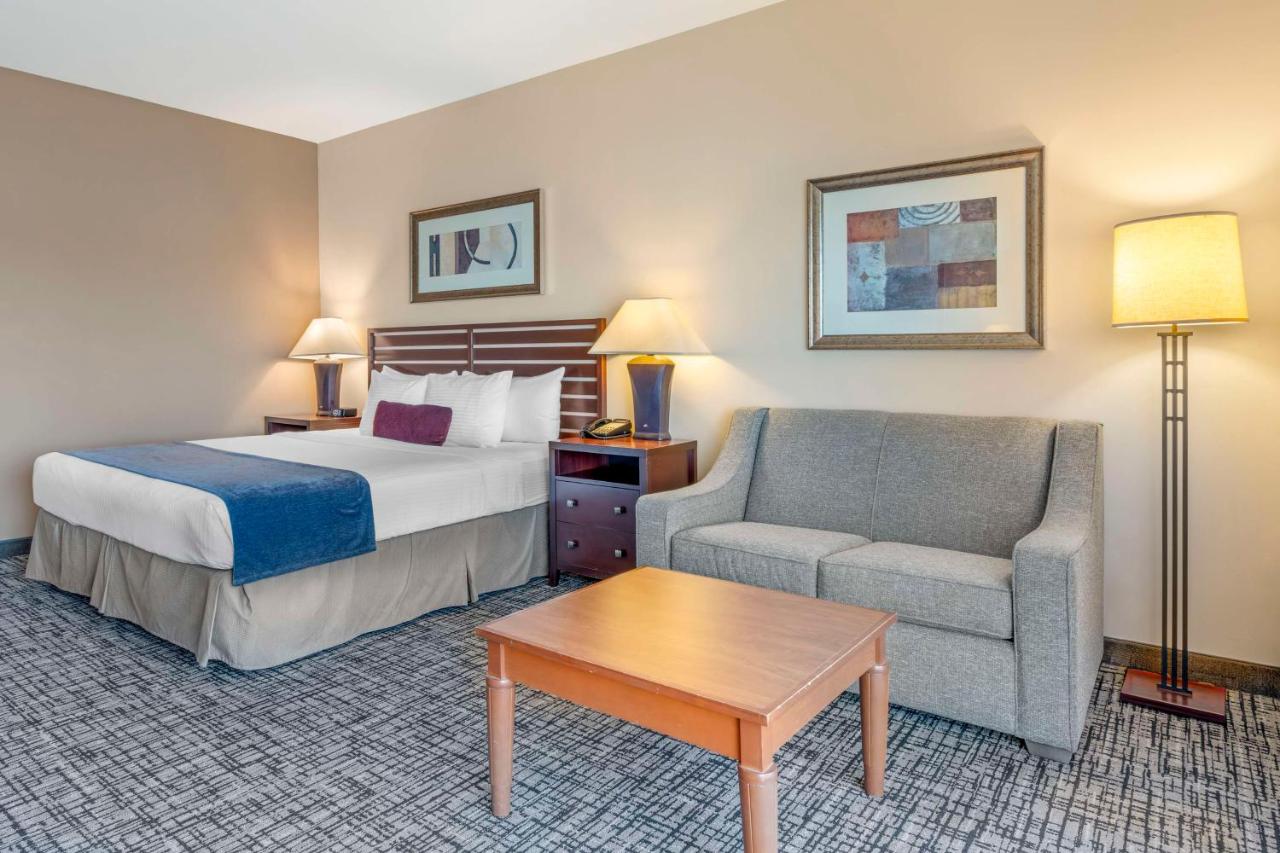 King Room - Disability Access at Best Western Plus Bayside Hotel