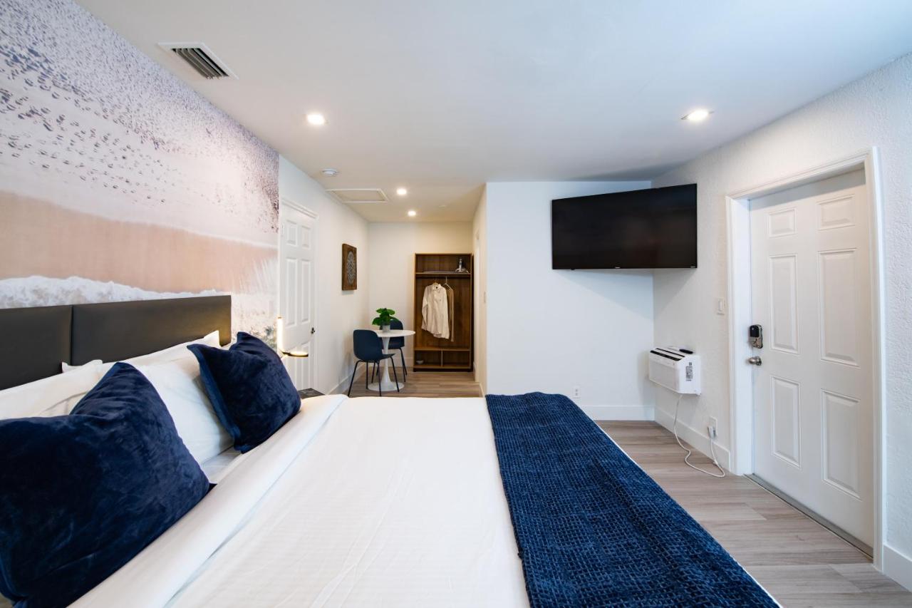 | The Lauderdale Boutique Hotel