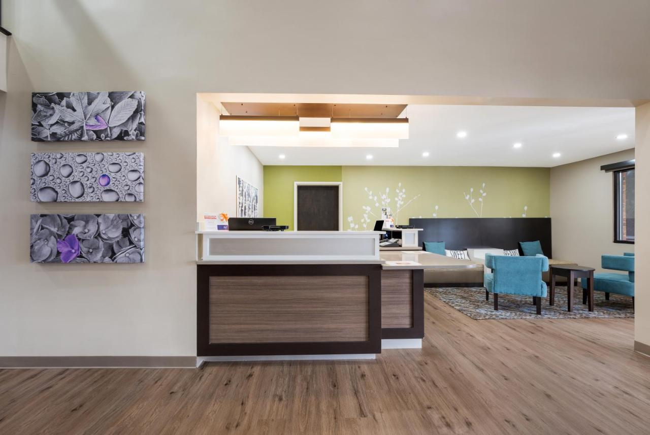  | Rodeway Inn