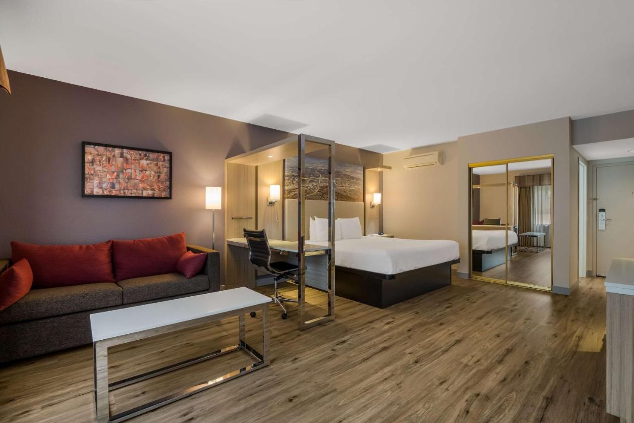 King Room - Non-Smoking at Best Western Diamond Bar Hotel & Suites